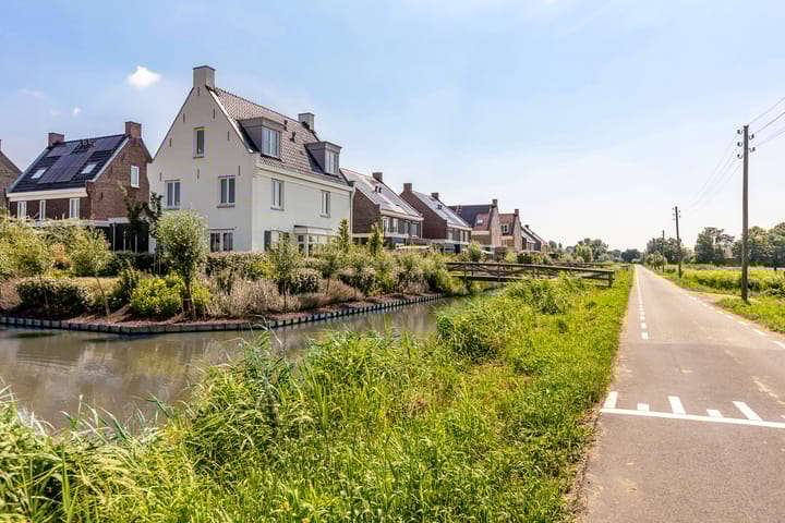 Foto 54 van Bijenkorf 25