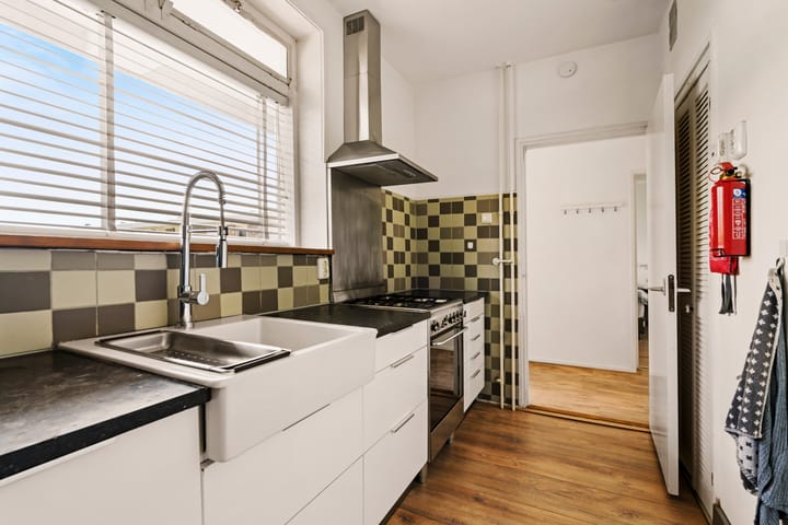 Photo 14 of Pruimenlaan 148