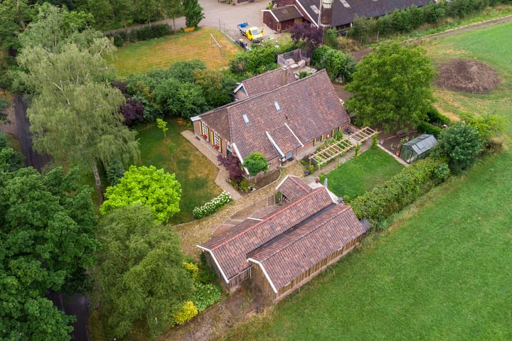 Photo 75 of Emausweg 1