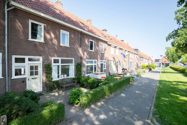 Photo 11 of Prinses Beatrixstraat 82