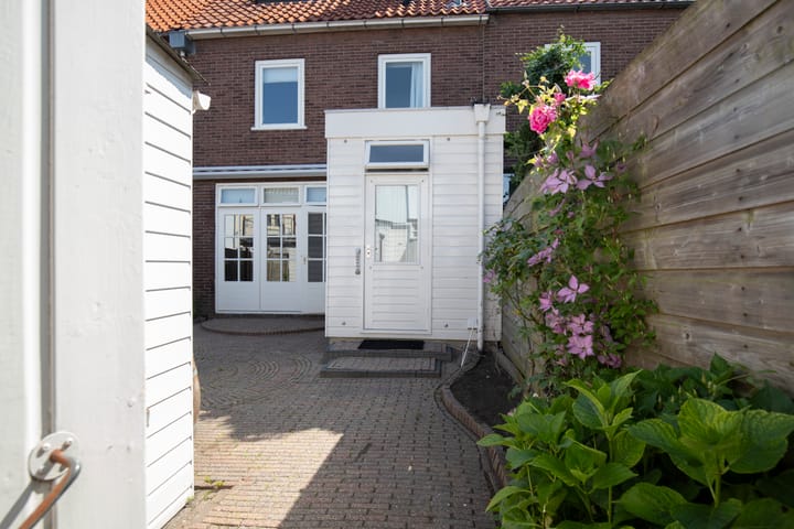 Photo 26 of Prinses Beatrixstraat 82