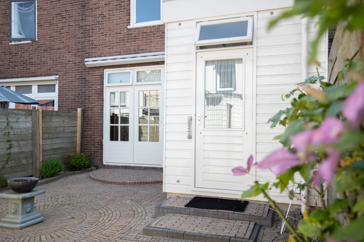 Photo 27 of Prinses Beatrixstraat 82