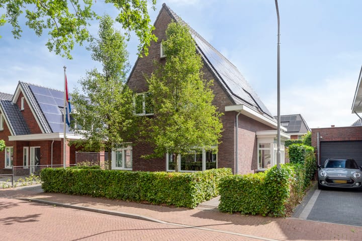 Foto 44 van Dahliastraat 38-F