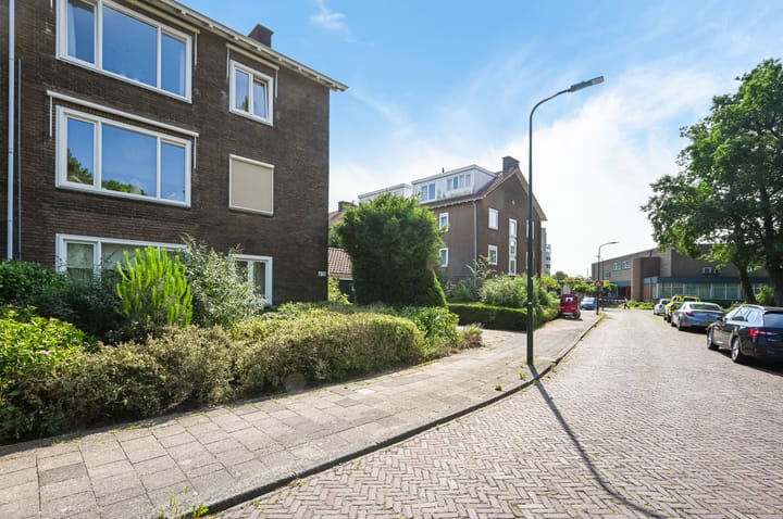 Foto 34 van Staringkade 4