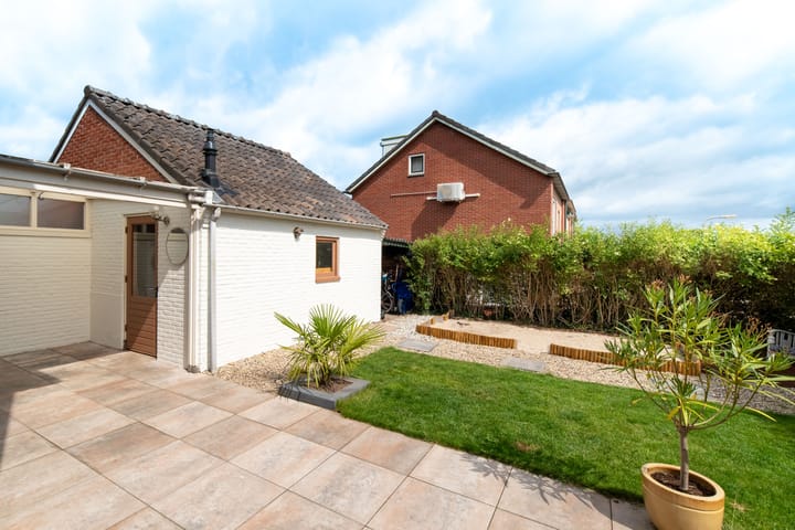 Photo 27 of Wijnand Zeeuwstraat 52