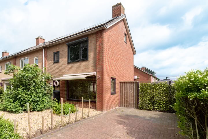 Photo 37 of Wijnand Zeeuwstraat 52