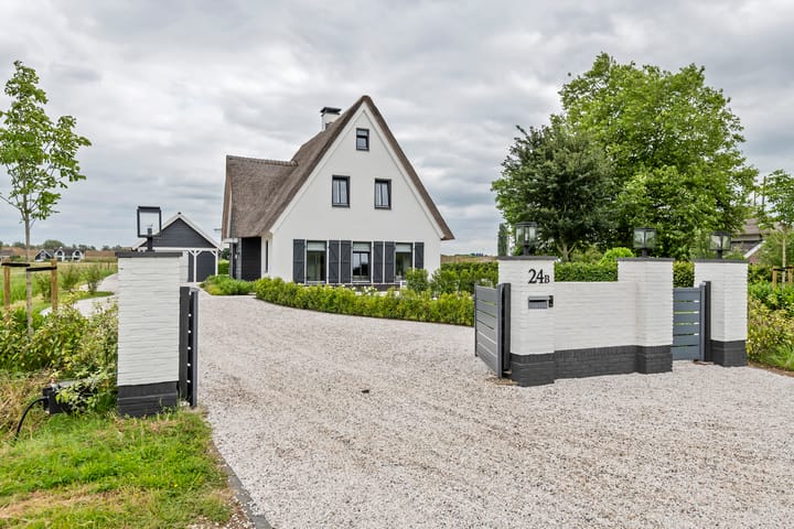 Foto 8 van Achterstraat 24-B