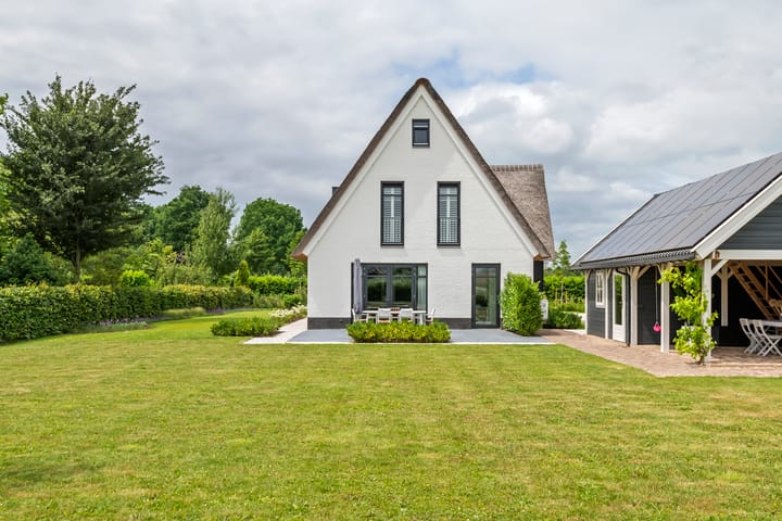 Foto 11 van Achterstraat 24-B