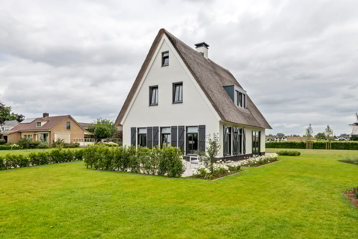 Foto 25 van Achterstraat 24-B