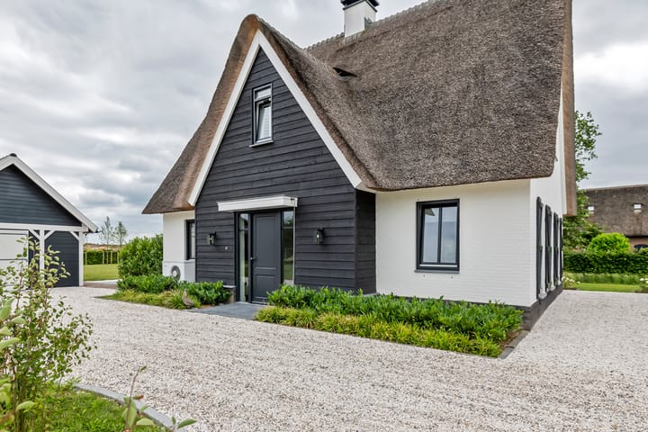 Foto 30 van Achterstraat 24-B