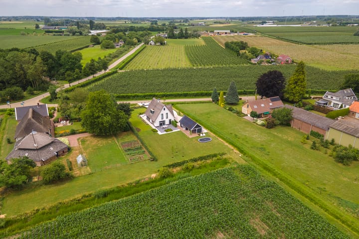 Foto 41 van Achterstraat 24-B