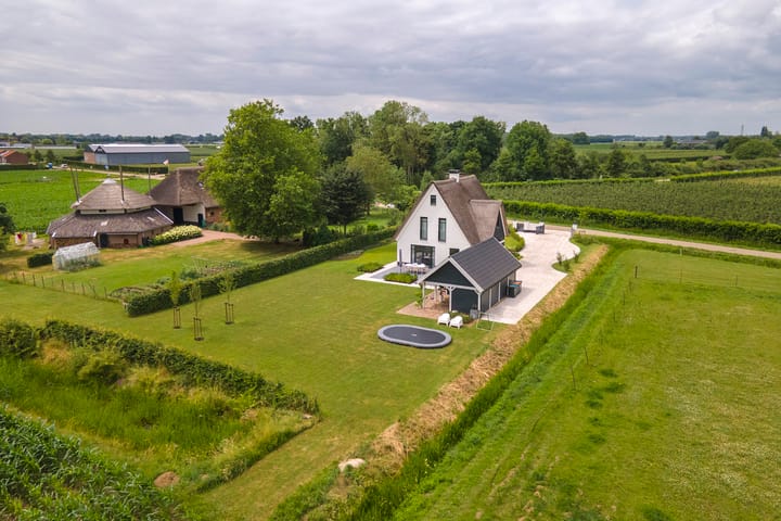 Foto 43 van Achterstraat 24-B