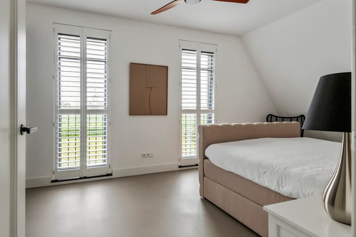 Foto 92 van Achterstraat 24-B