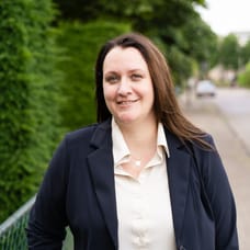 Chantal van der Velden - NVM Register Makelaar & Taxateur
