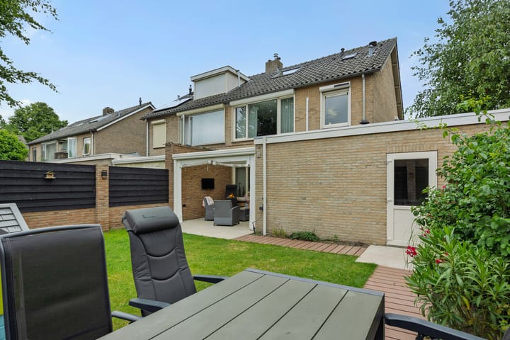 Foto 3 van Aalbersestraat 36