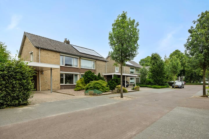 Foto 31 van Aalbersestraat 36