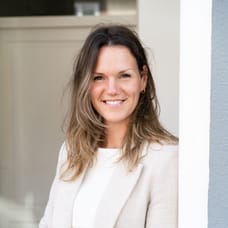 Deborah Oerlemans-Vermeer - NVM Makelaar