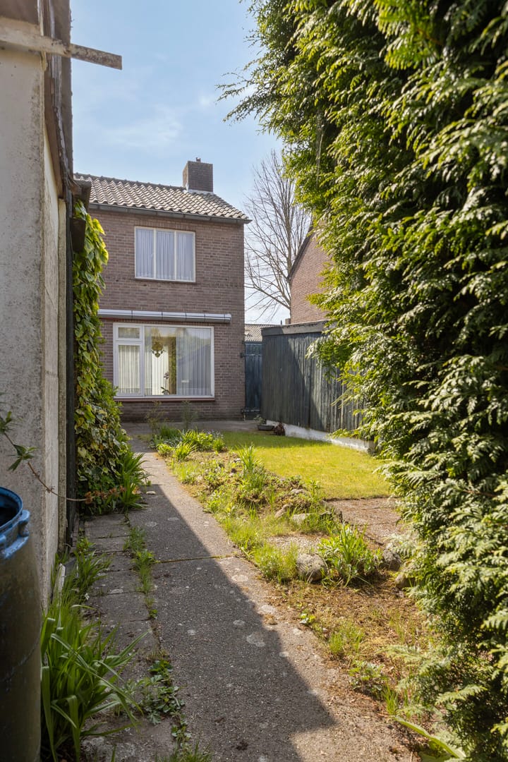 Foto 30 van Karel Doormanlaan 30