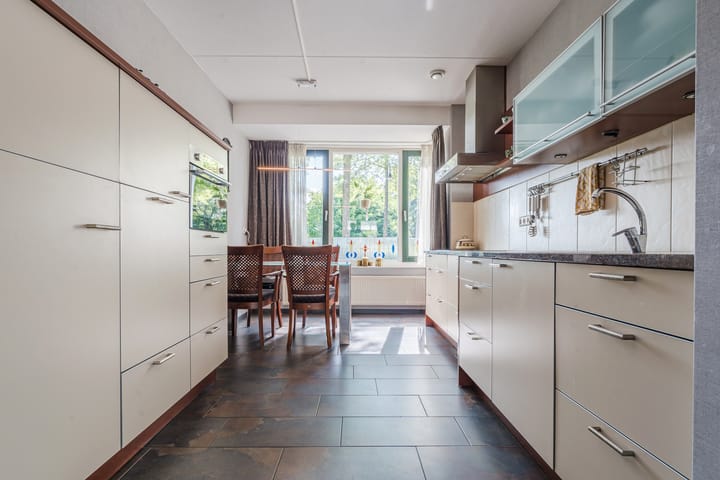 Foto 8 van Ereprijslaan 10