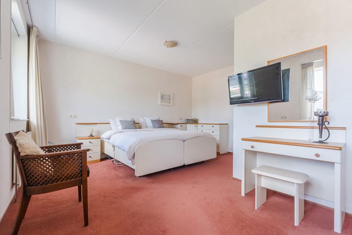 Foto 17 van Ereprijslaan 10