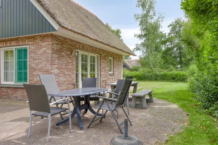 Photo 26 of Binnenweg 12-68