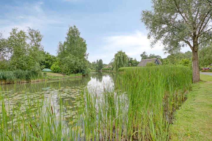 Photo 32 of Binnenweg 12-68