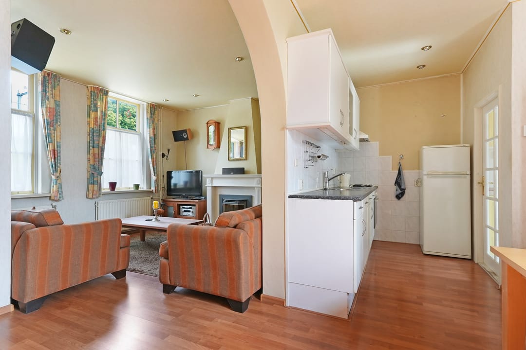 Foto 8 van Spoorstraat 40