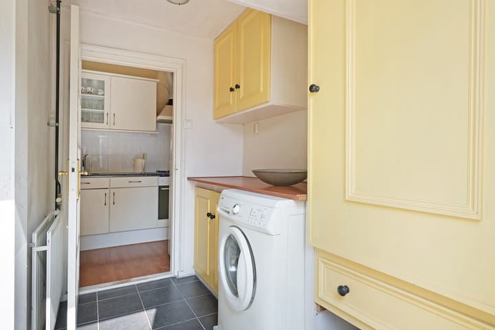 Foto 11 van Spoorstraat 40