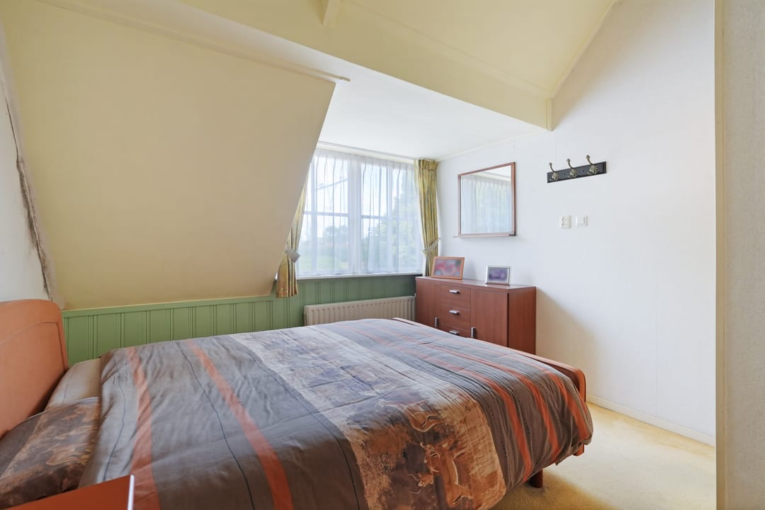 Foto 16 van Spoorstraat 40