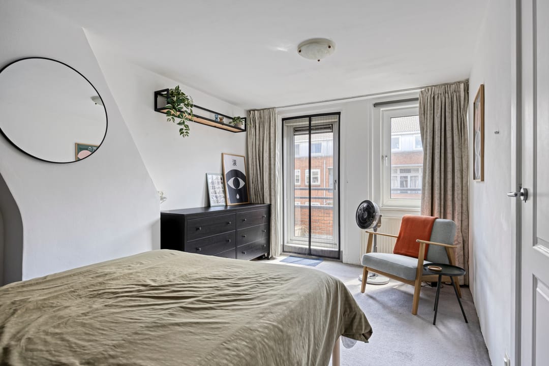 Foto 16 van Russischestraat 18-B01