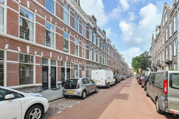 Foto 26 van Obrechtstraat 298