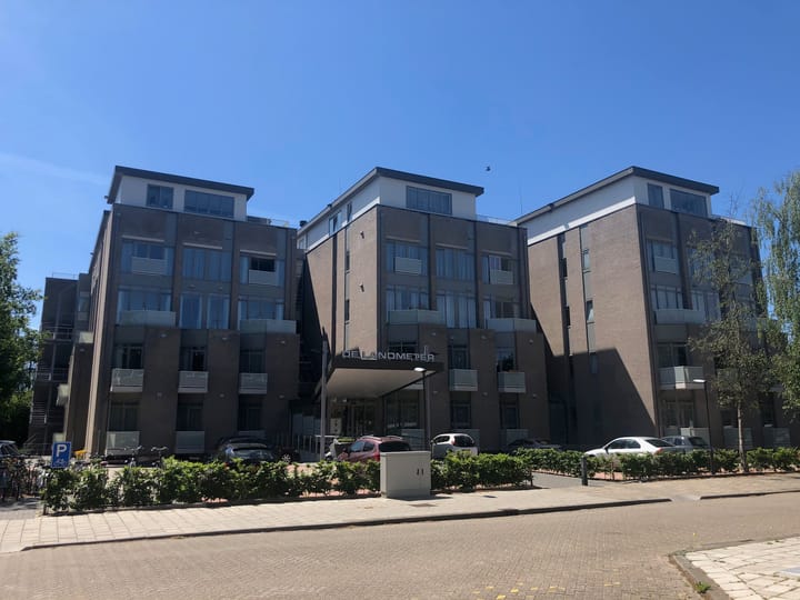 Foto 1 van Rogier van der Weydestraat 6-B12