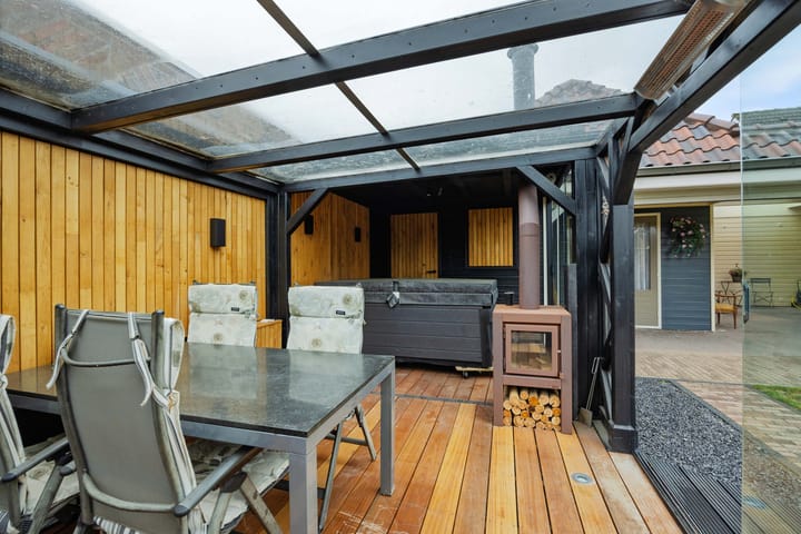 Photo 39 of Kastanjelaan 2