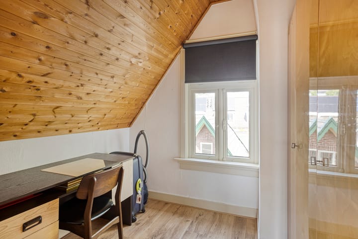 Foto 25 van 1e Wormenseweg 43