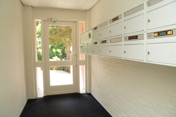 Foto 25 van van der Veurweg 21