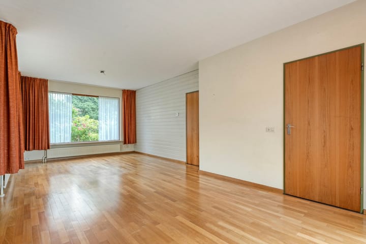 Foto 17 van Paardebloemstraat 3