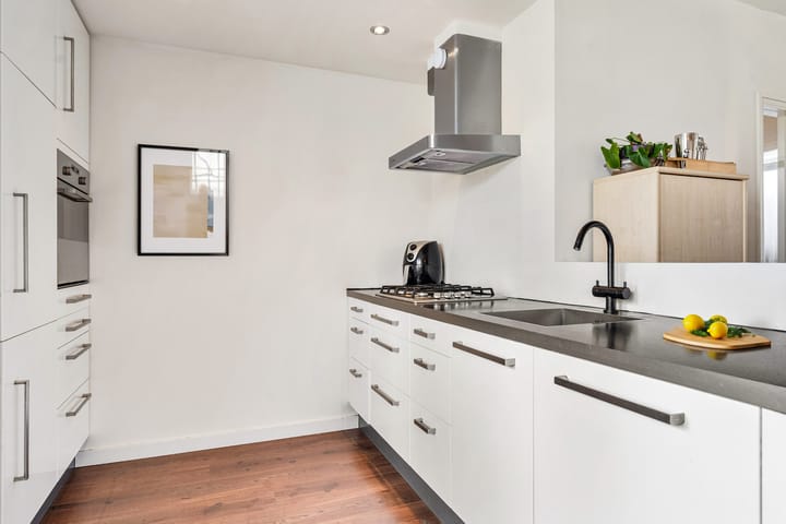 Foto 15 van Adelbert van Scharnlaan R 1