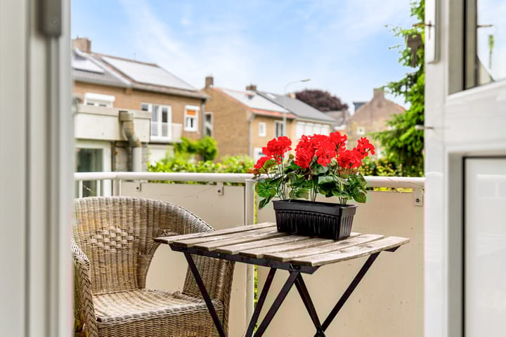 Foto 16 van Adelbert van Scharnlaan R 1