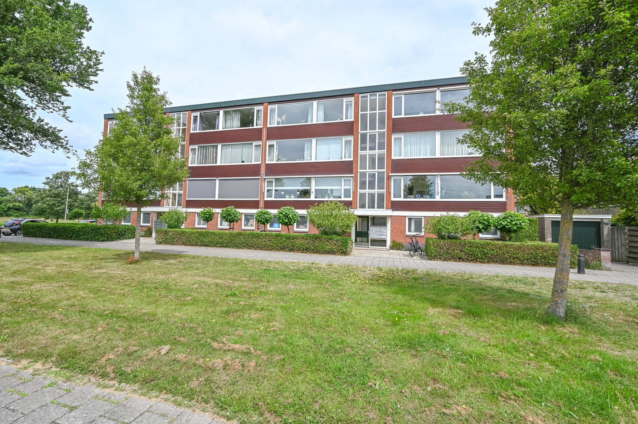 Foto 3 van Biallosterskilaan 21