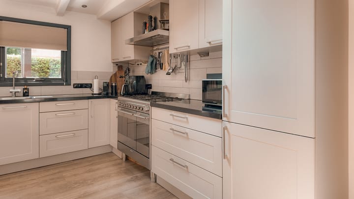 Foto 9 van Zwembadweg 37-110