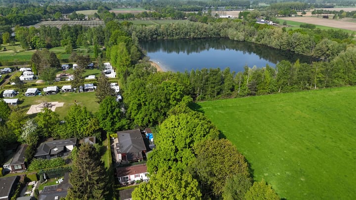 Foto 35 van Zwembadweg 37-110