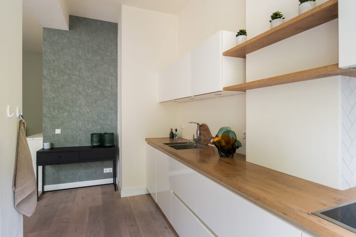 Foto 17 van Justus van Effenstraat 15-A