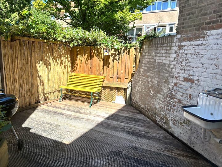 Foto 40 van Middenweg 323