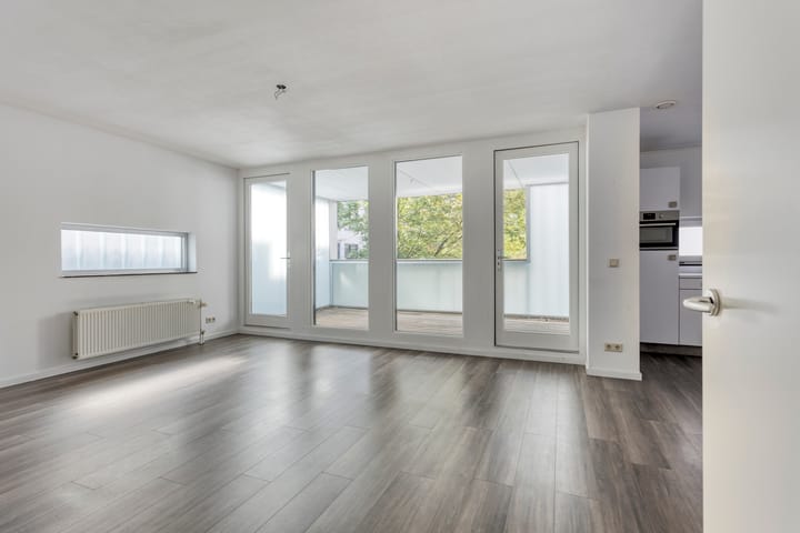 Photo 2 of Herdenkingsplein 50-B