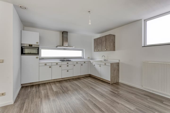 Photo 13 of Herdenkingsplein 50-B