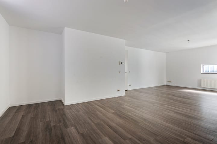 Photo 15 of Herdenkingsplein 50-B