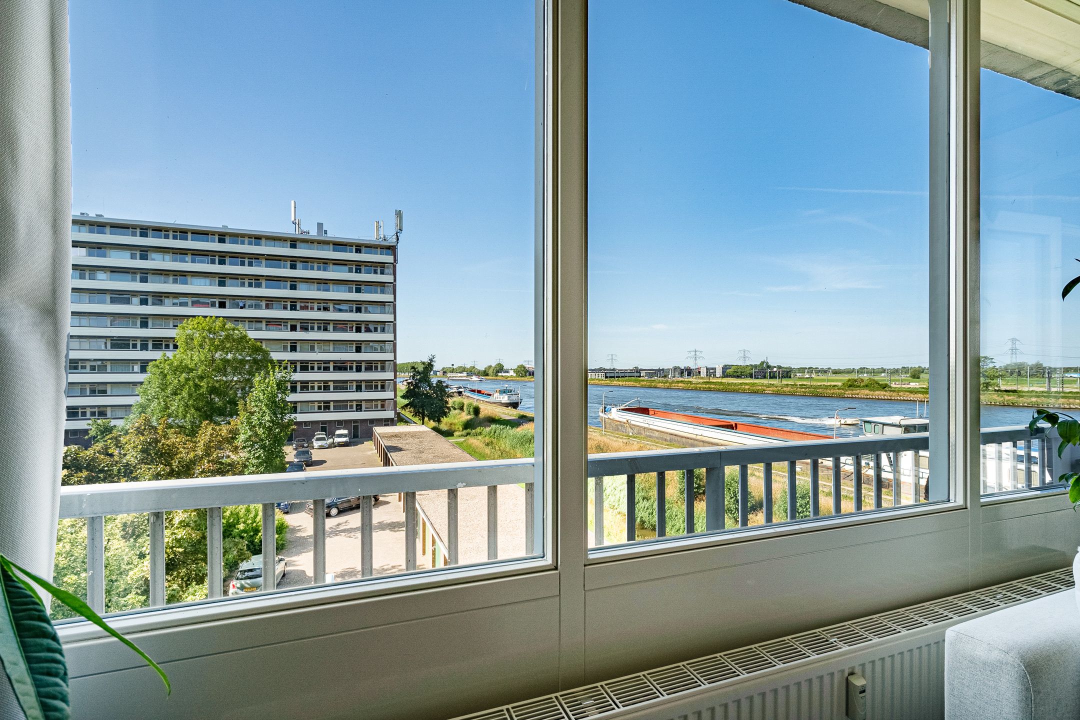 Foto 9 van Titus Brandsmastraat 41