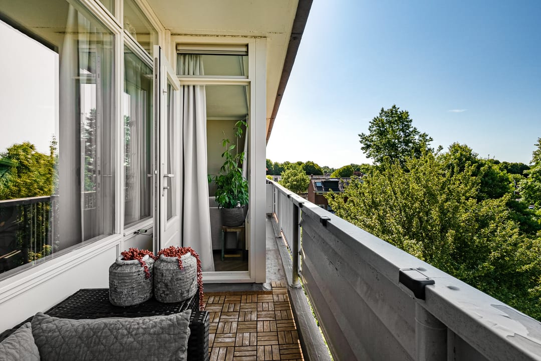 Foto 11 van Titus Brandsmastraat 41