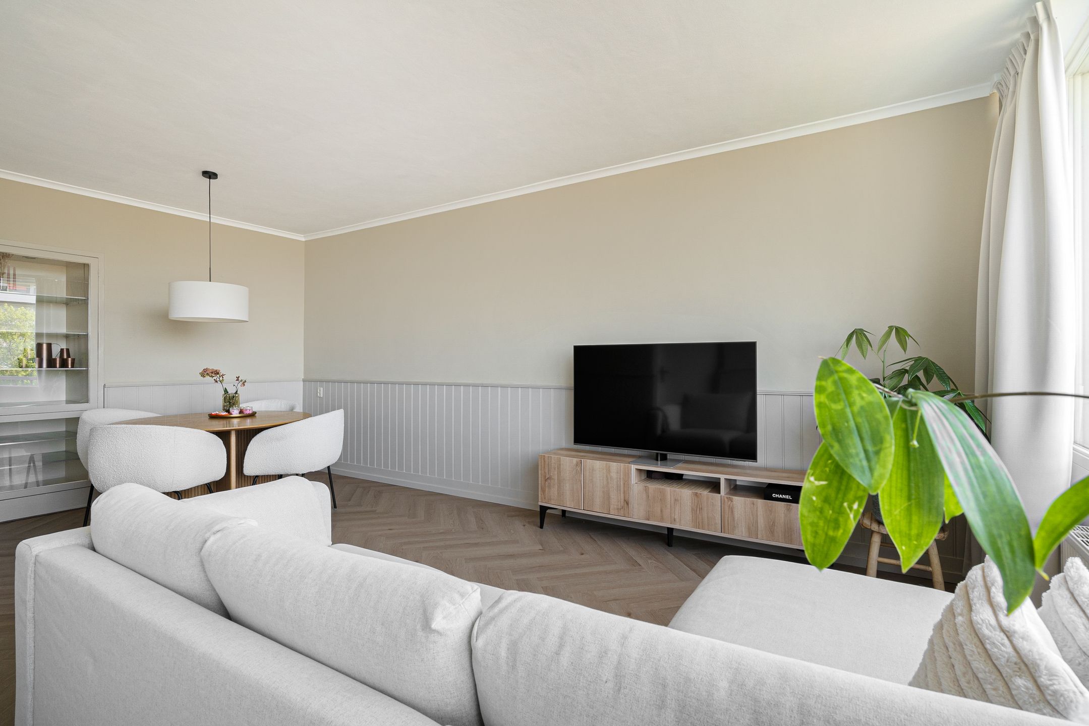 Foto 12 van Titus Brandsmastraat 41