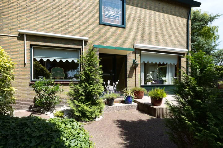 Photo 8 of Overbuurtseweg 14